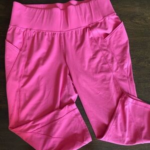 LANE BRYANT livi workout leggings with pockets